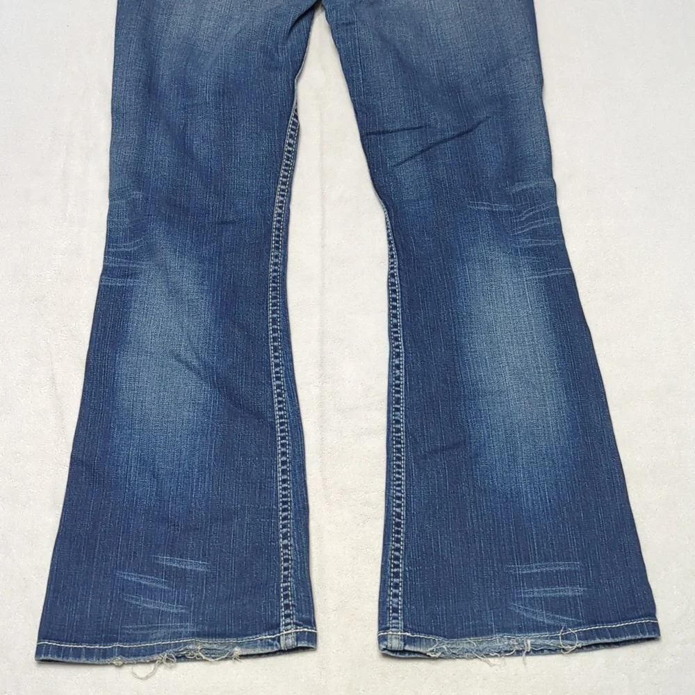 BKE Sabrina Bootcut Stretch Women's Distressed Embellished Jeans Size 28 - Picture 6 of 8